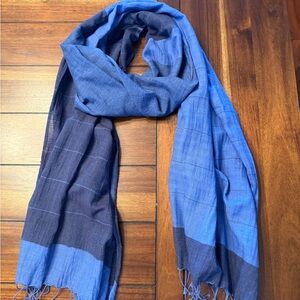 Eileen Fisher Scarf two-tone blue windowpane pattern Made in India